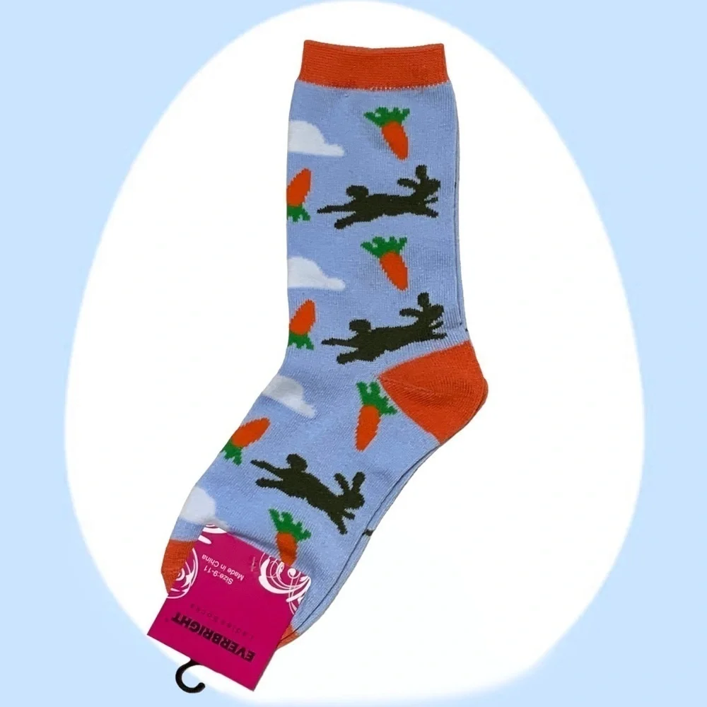 Everbright Easter Socks Women’s Bunny Carrots 9-11 Blue Multicolor